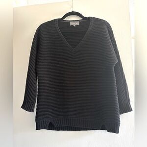 Michael Stars XS/Small Black Pullover V-neck Women’s Sweater